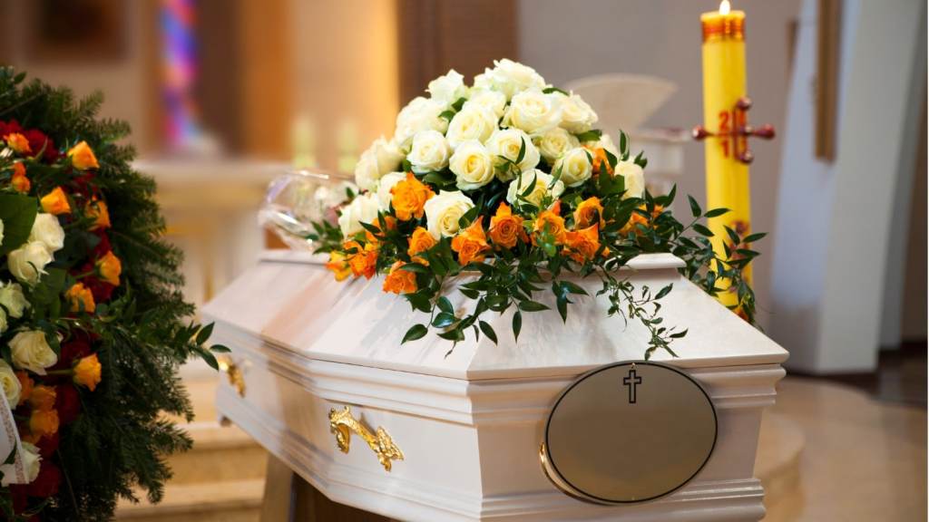 The Art of Personalizing Funerals: Creating a Meaningful&nbsp;Goodbye